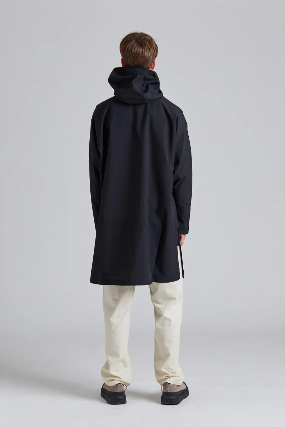 Aalesund Poncho Black