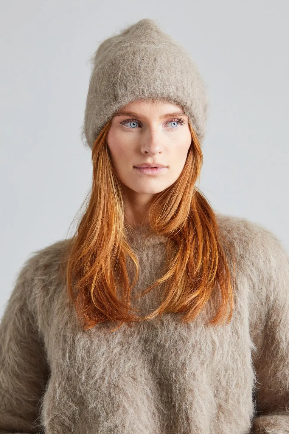 Alpaca Knit Beanie Truffle Melange