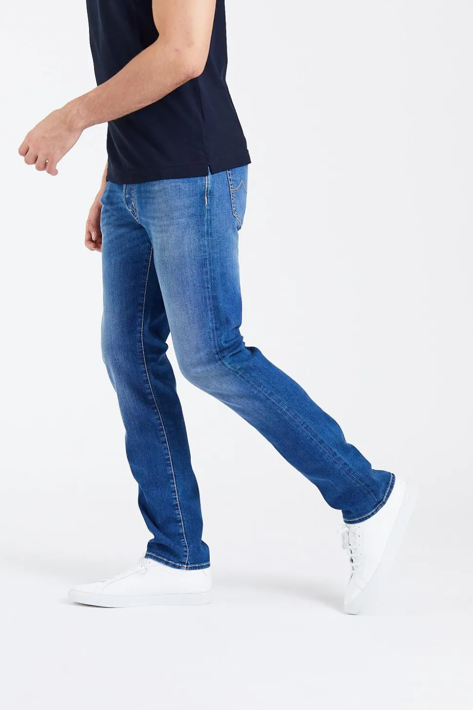 Bard 688 Light Wash Jeans