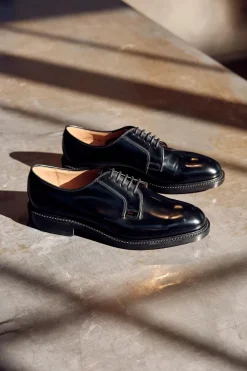 771 Black Polished Plain Derby