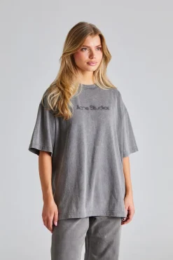 Blurred Logo T-Shirt Faded Grey FN-UX-TSHI000105