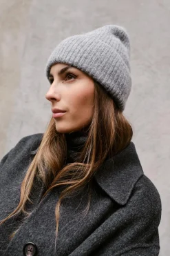 Bordeaux Alpaca Light Gray Mel