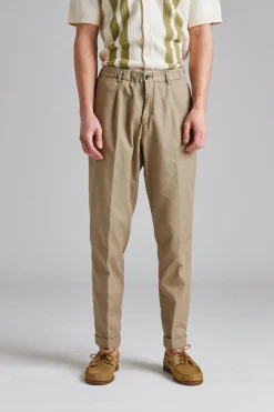 Capri Pant Brown