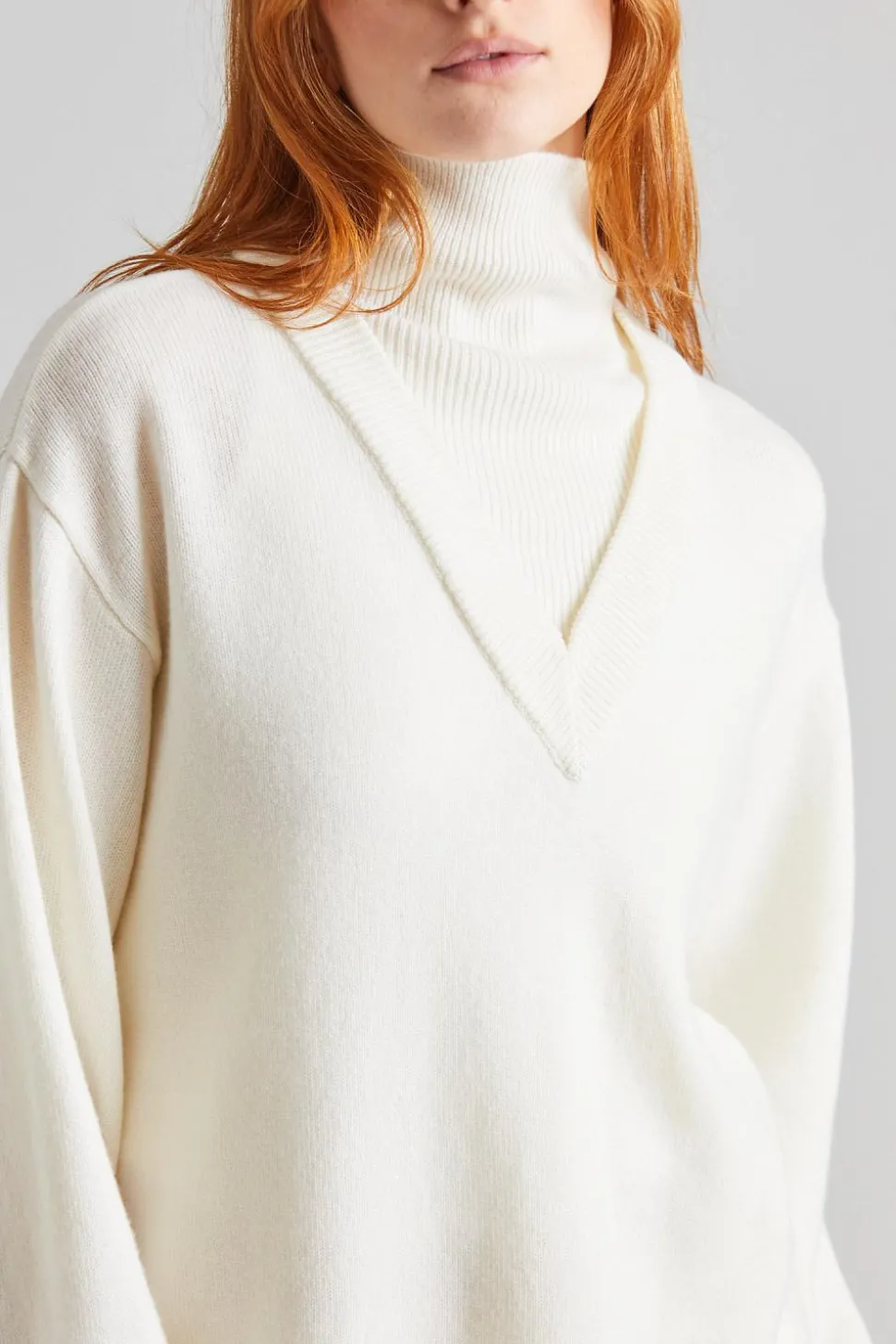 Cedar V Neck Knit Ivory