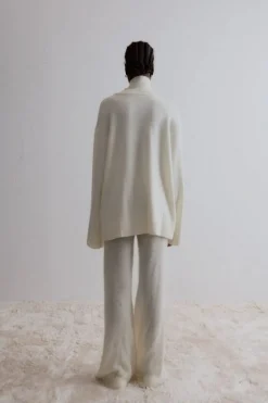 Cedar V Neck Knit Ivory