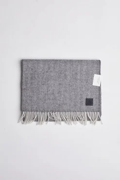 Classic Woven Scarf in Fishbone Grey Melange