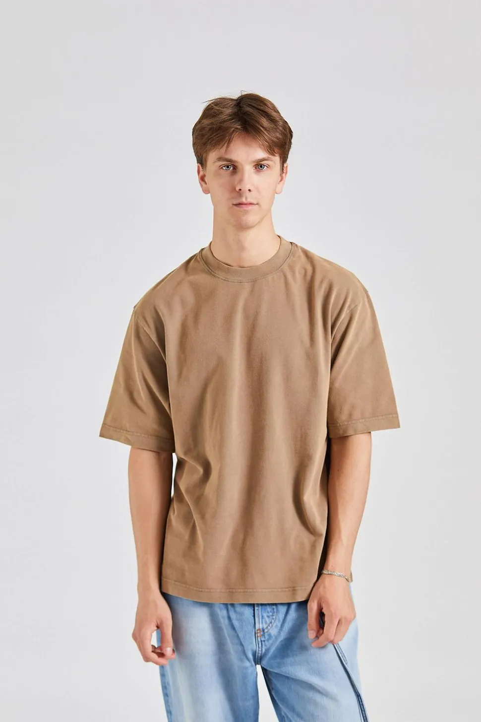 Crew Neck T-shirt - Relaxed Fit Taupe Brown FN-UX-TSHI000018