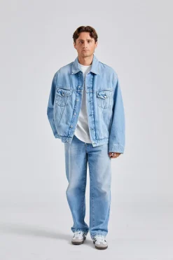 Denim Jacket - Relaxed Fit FN-UX-OUTW000065 Light Blue