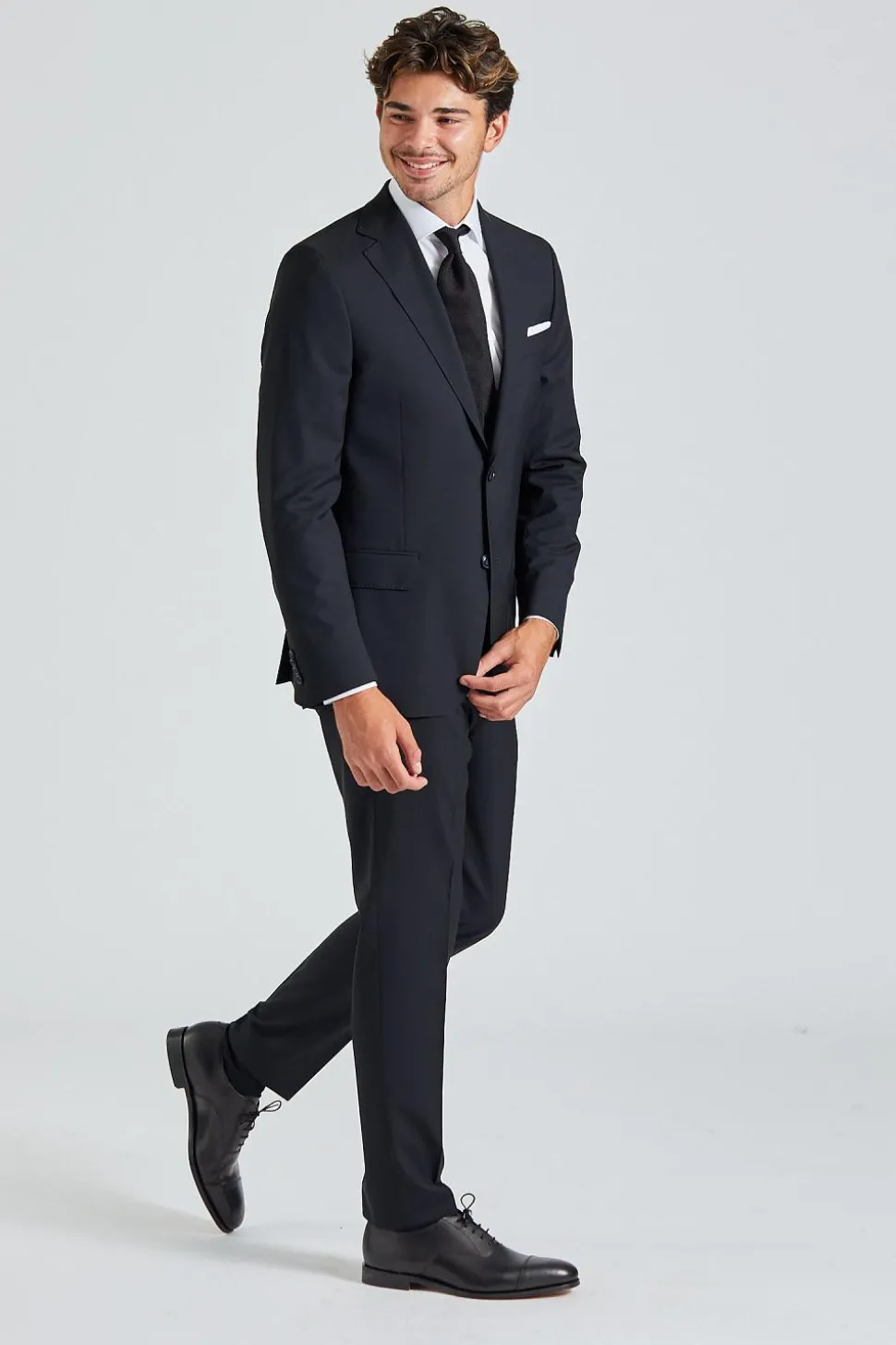 Edmund Denz Suit Black