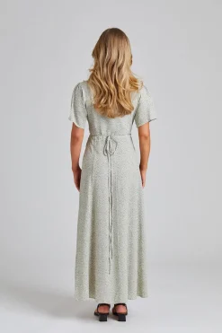Ellen Wrap Dress Petite Green Flower