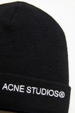 Embroidered Logo Beanie FN-UX-HATS000252 Black