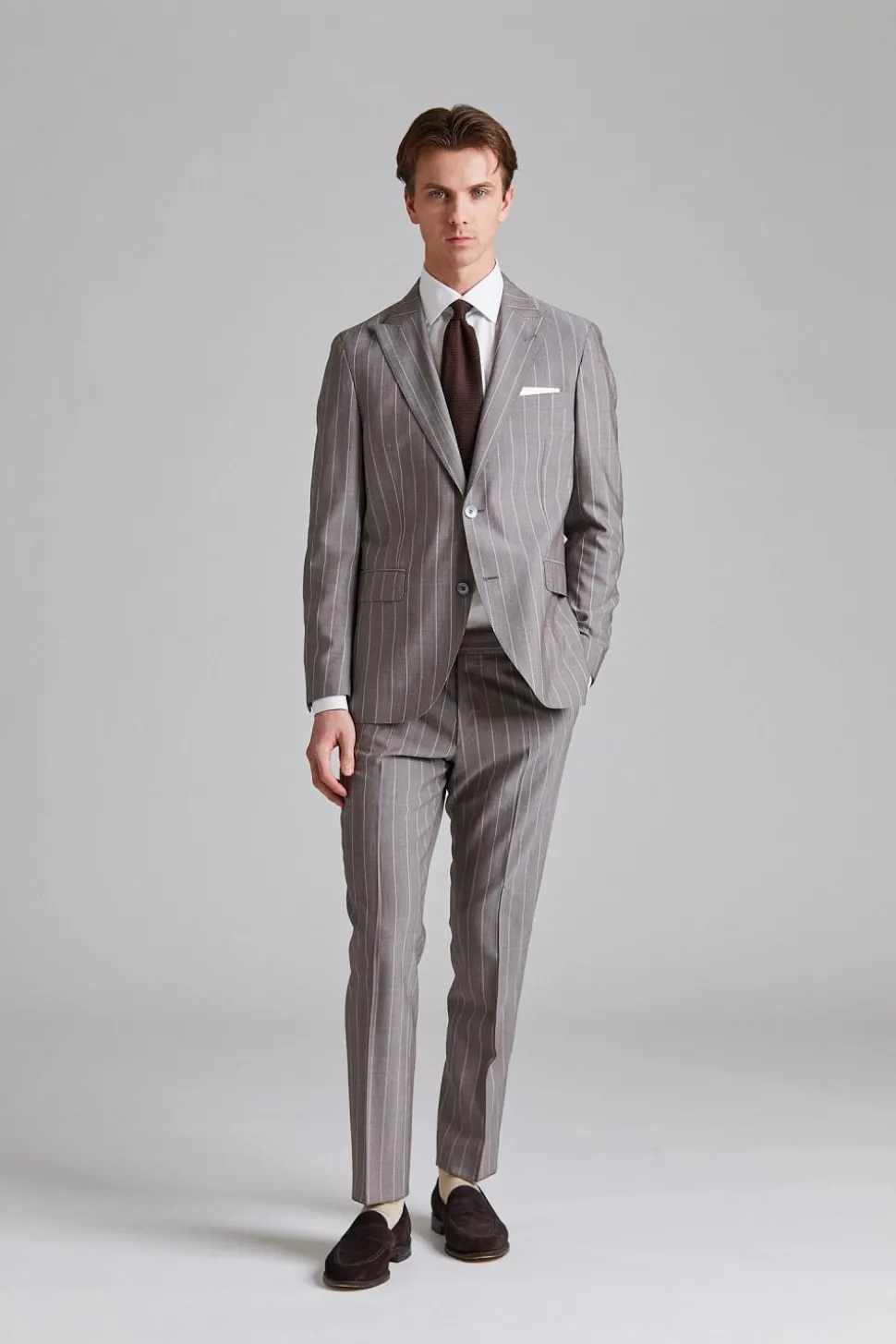 Faron Dandy Suit Suede Brown