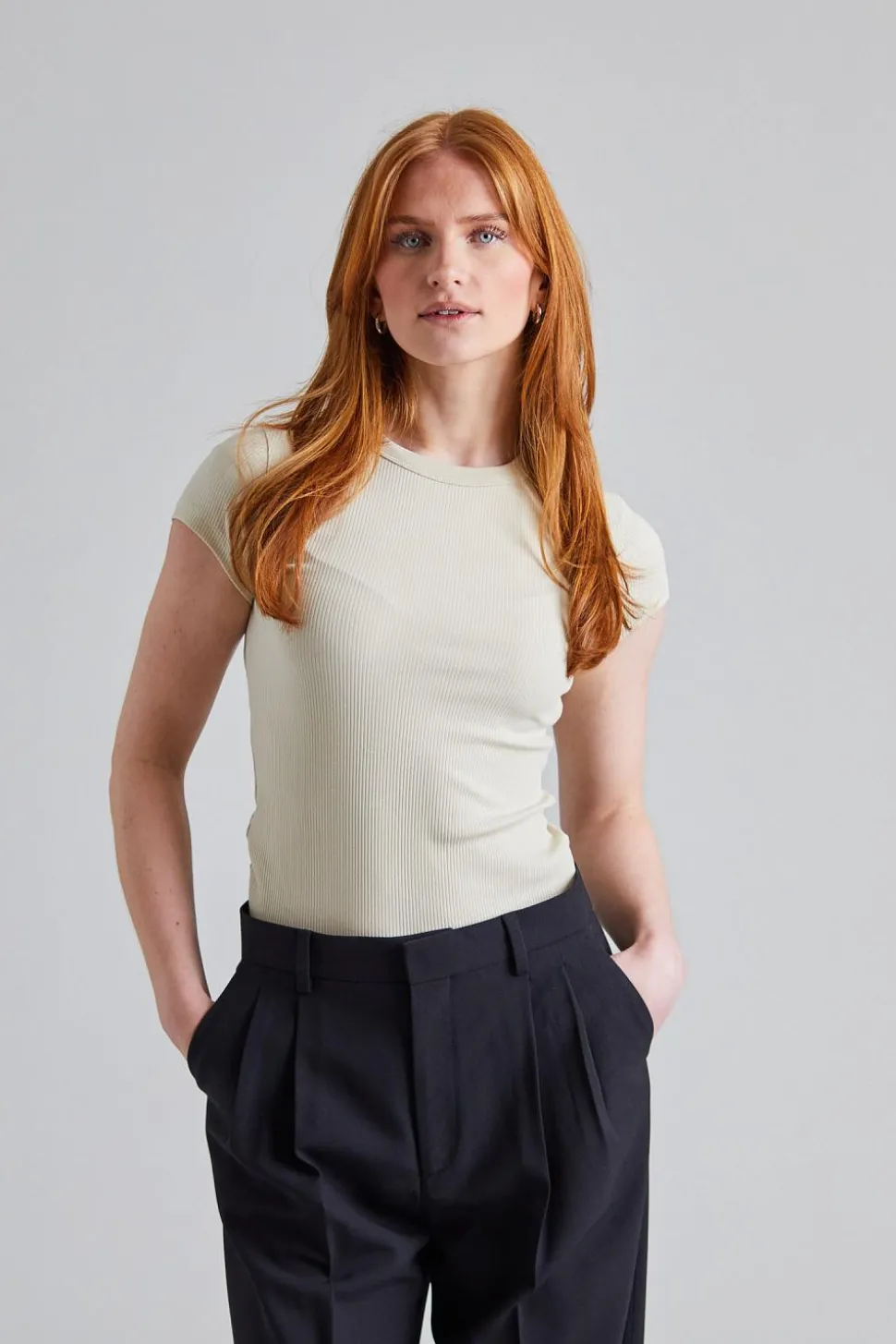 Fine Rib Tee Dusty Beige