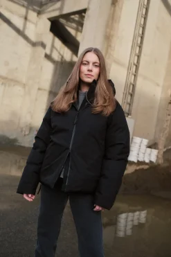 Fonna Down Jacket Black