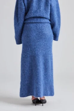 Fure Fluffy Skirt Blue