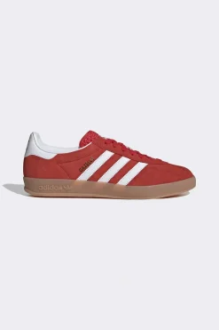 Gazelle Indoor Red/White