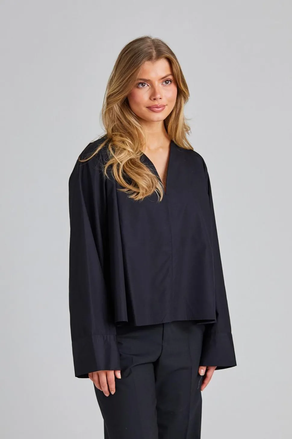 Javeria Blouse Black