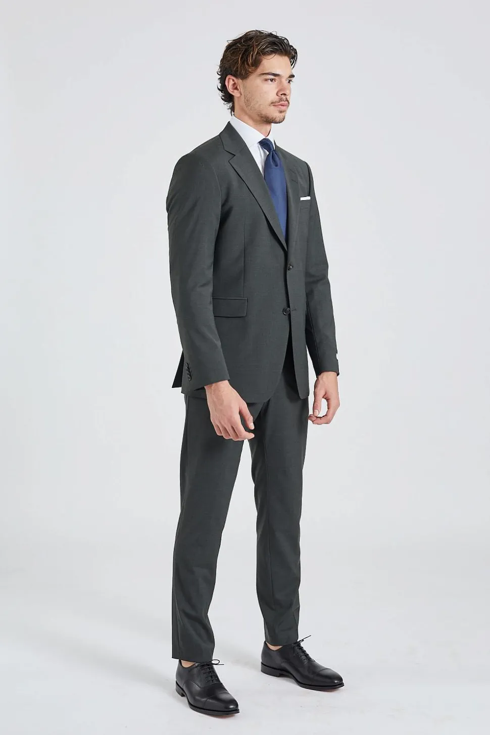 Justin Tenutas Suit Olive Extreme