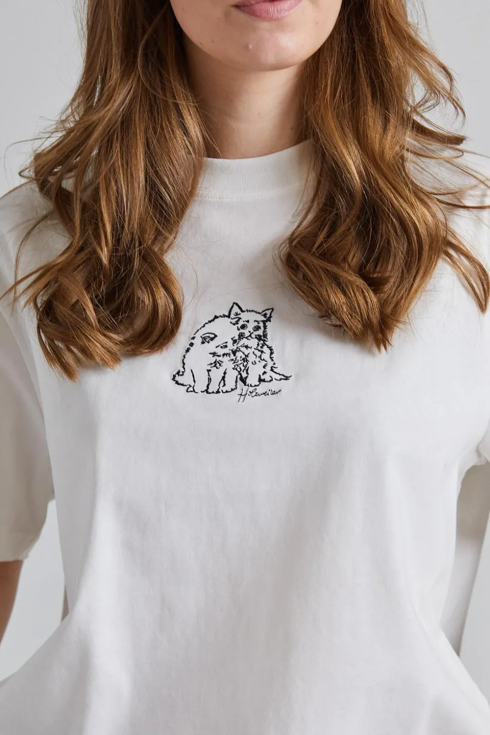 Kjerag Embroidery Tee White
