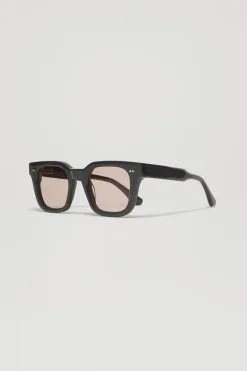 04 Lab Lense Dark Grey