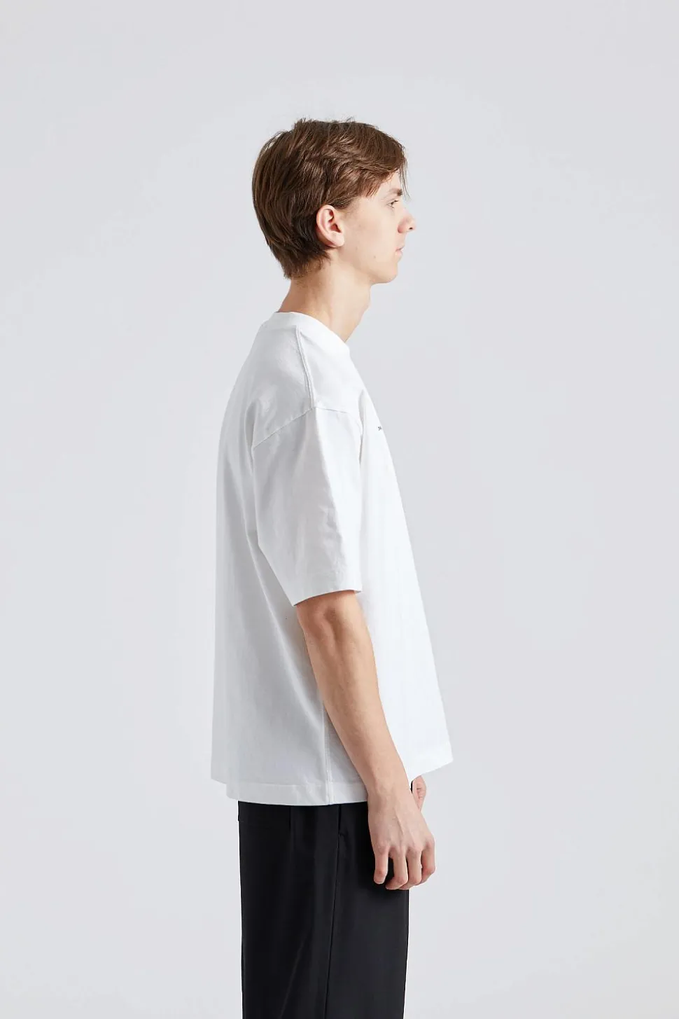 Logo T-shirt Optic White FN-MN-TSHI000353