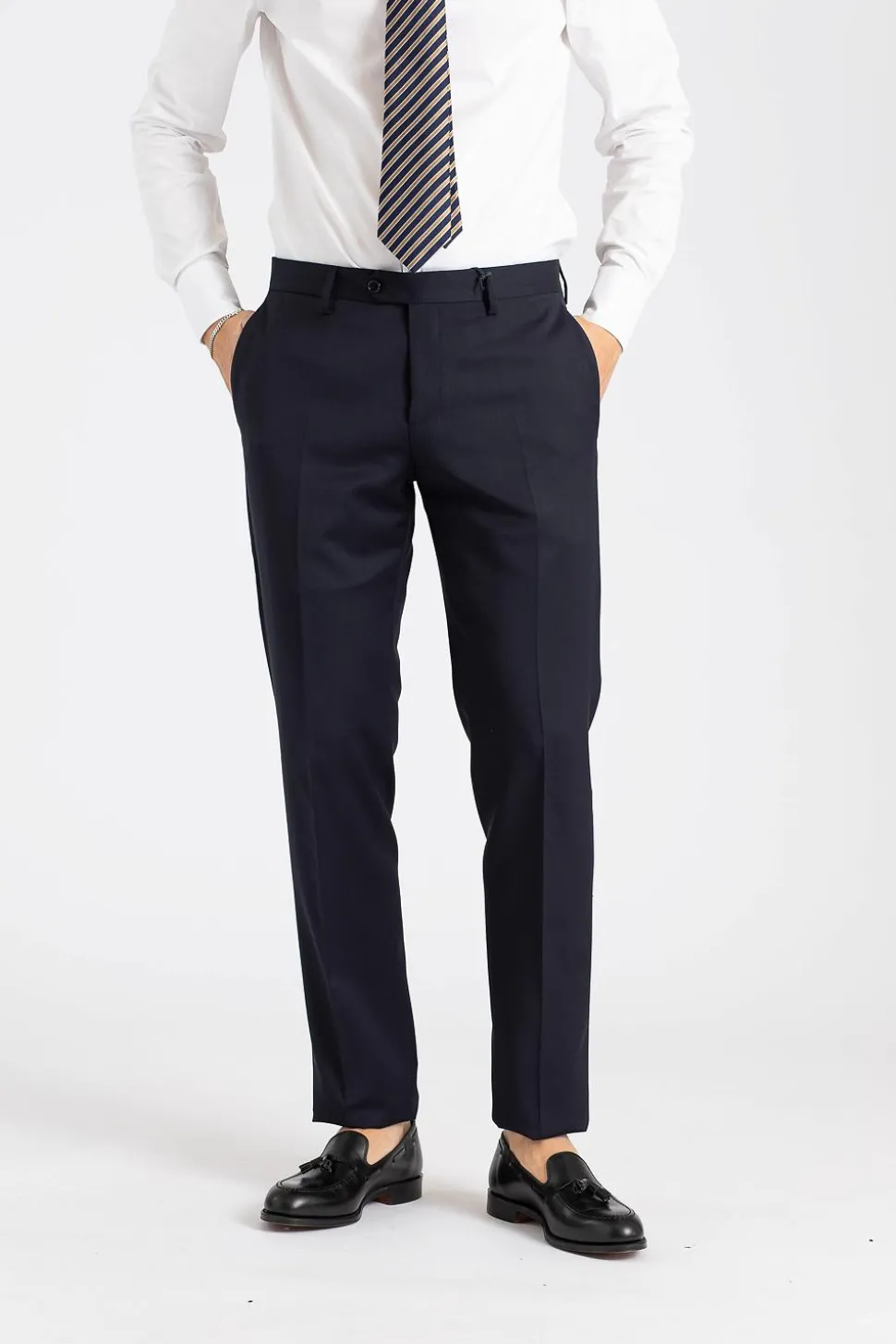 Man Woven Trouser Navy
