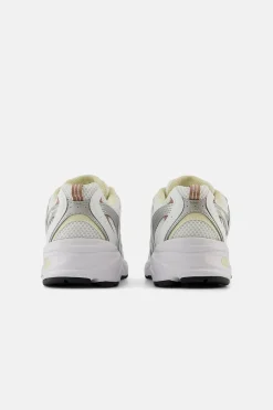 MR530SGA White/Calcium