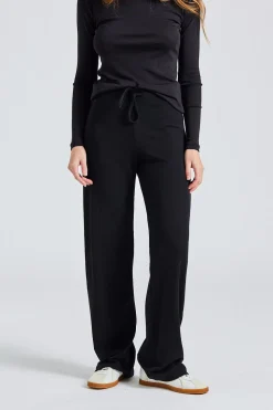 Ninni Wool Black