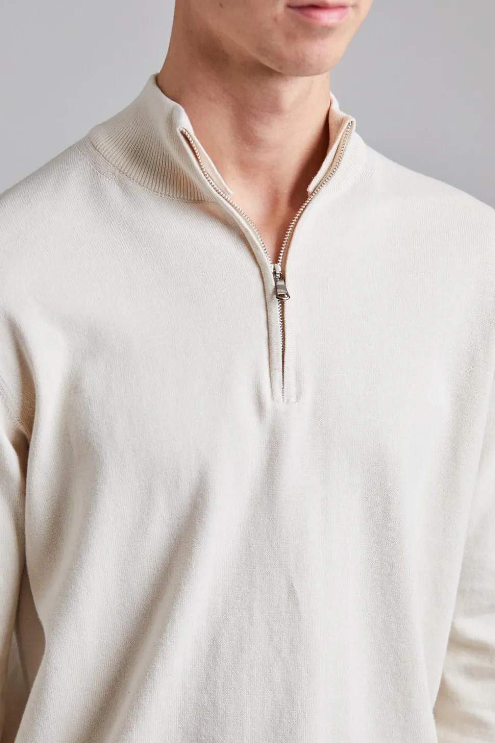 Pat Half Zip Creme White