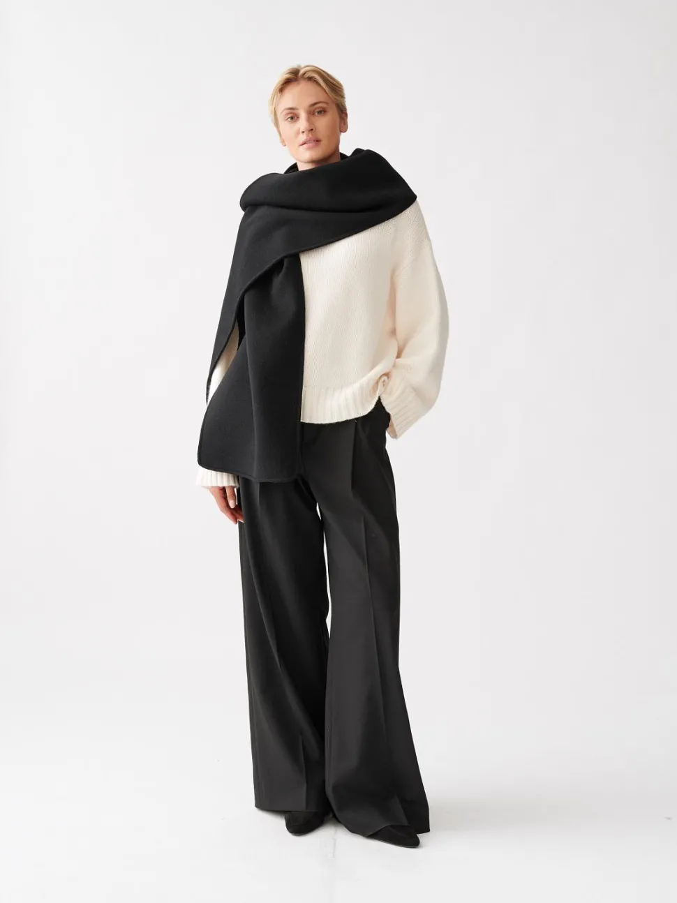 Rectangle Double Faced Wool Scarf Black