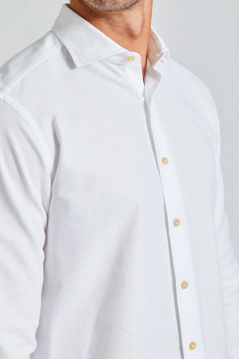 Regular Slim White Structure