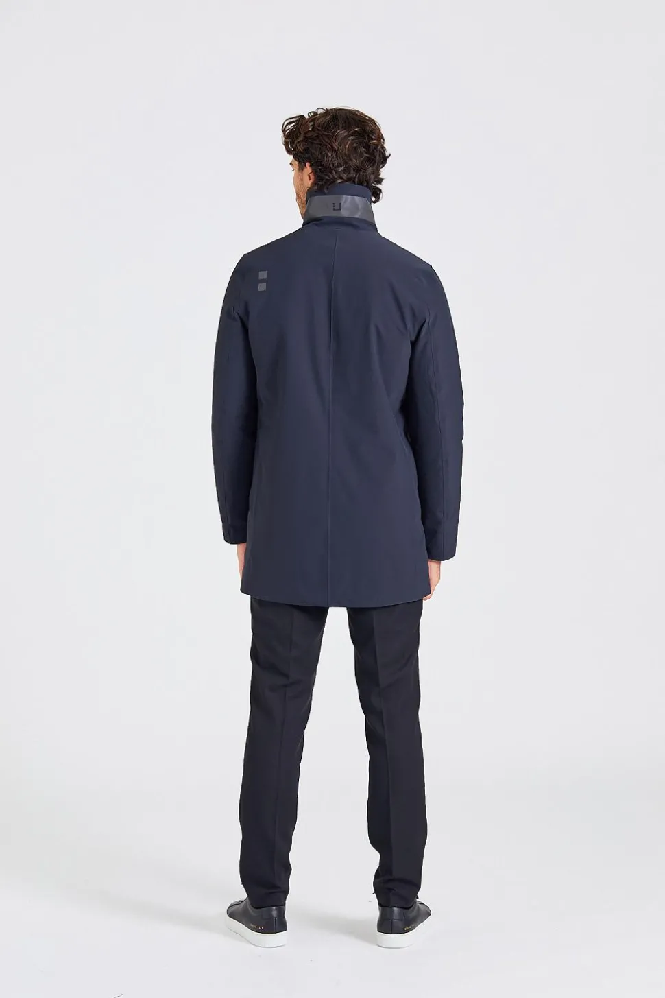 Regulator Coat Black
