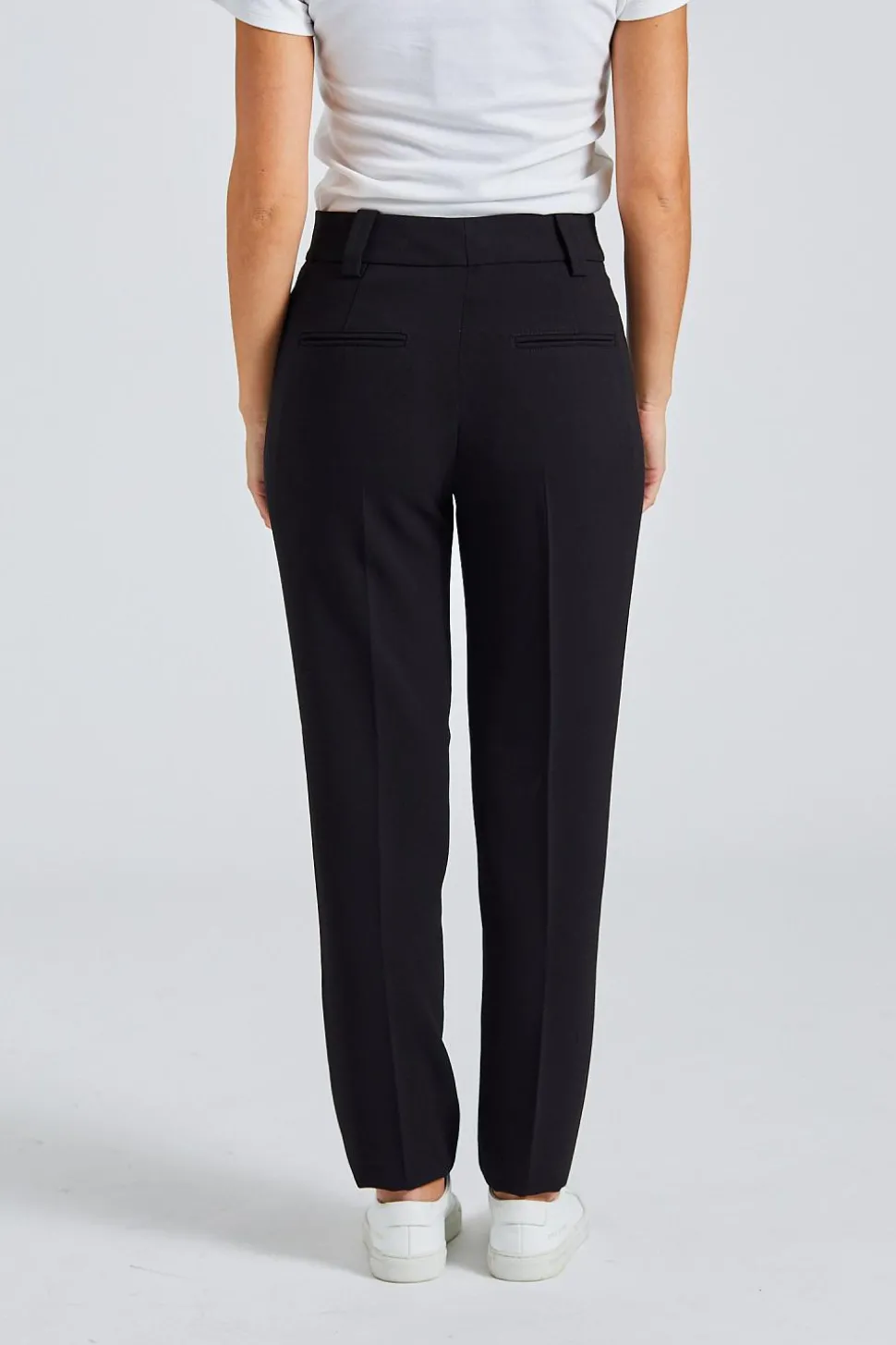 Relaxed Straight Leg Suiting Trouser Black