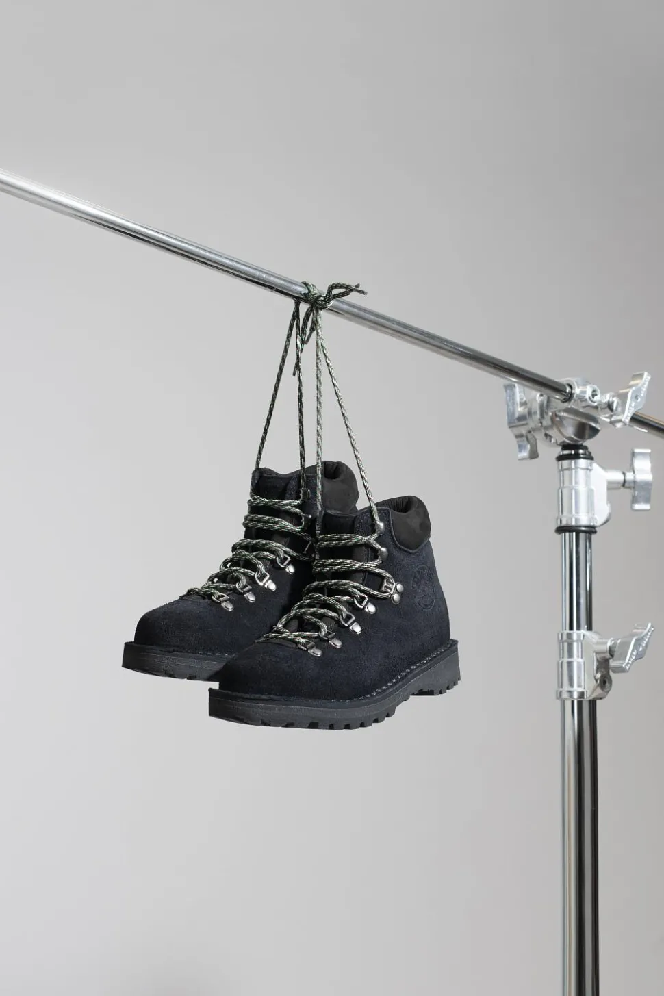 Roccia Vet Black Suede Shearling