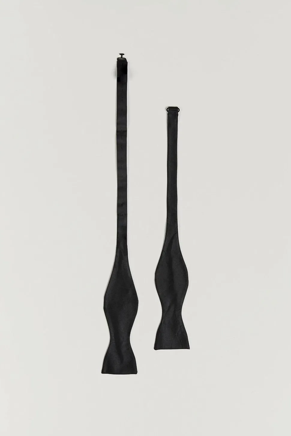 Silk Bowtie Black
