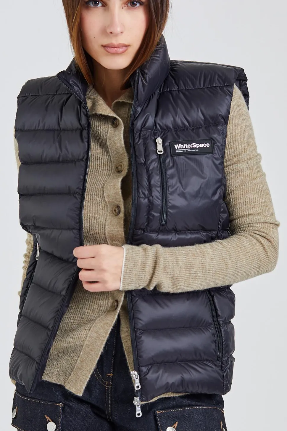 Tate Vest Black (unisex)