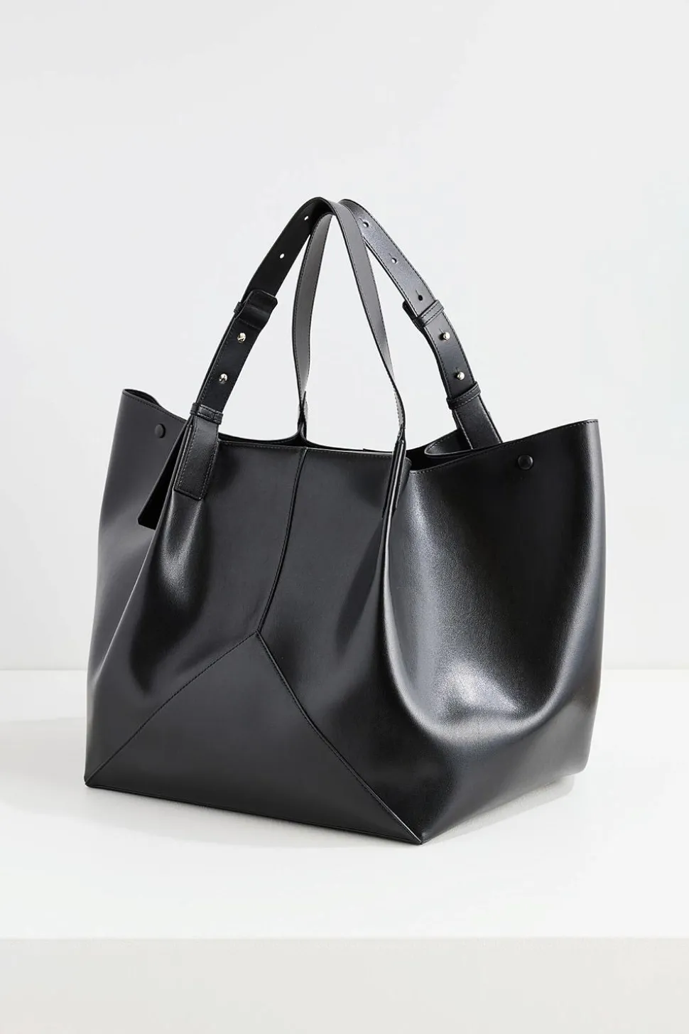 The W11 Jumbo Tote