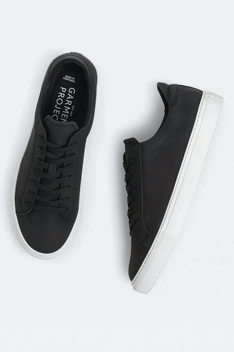 Type Black Nubuck
