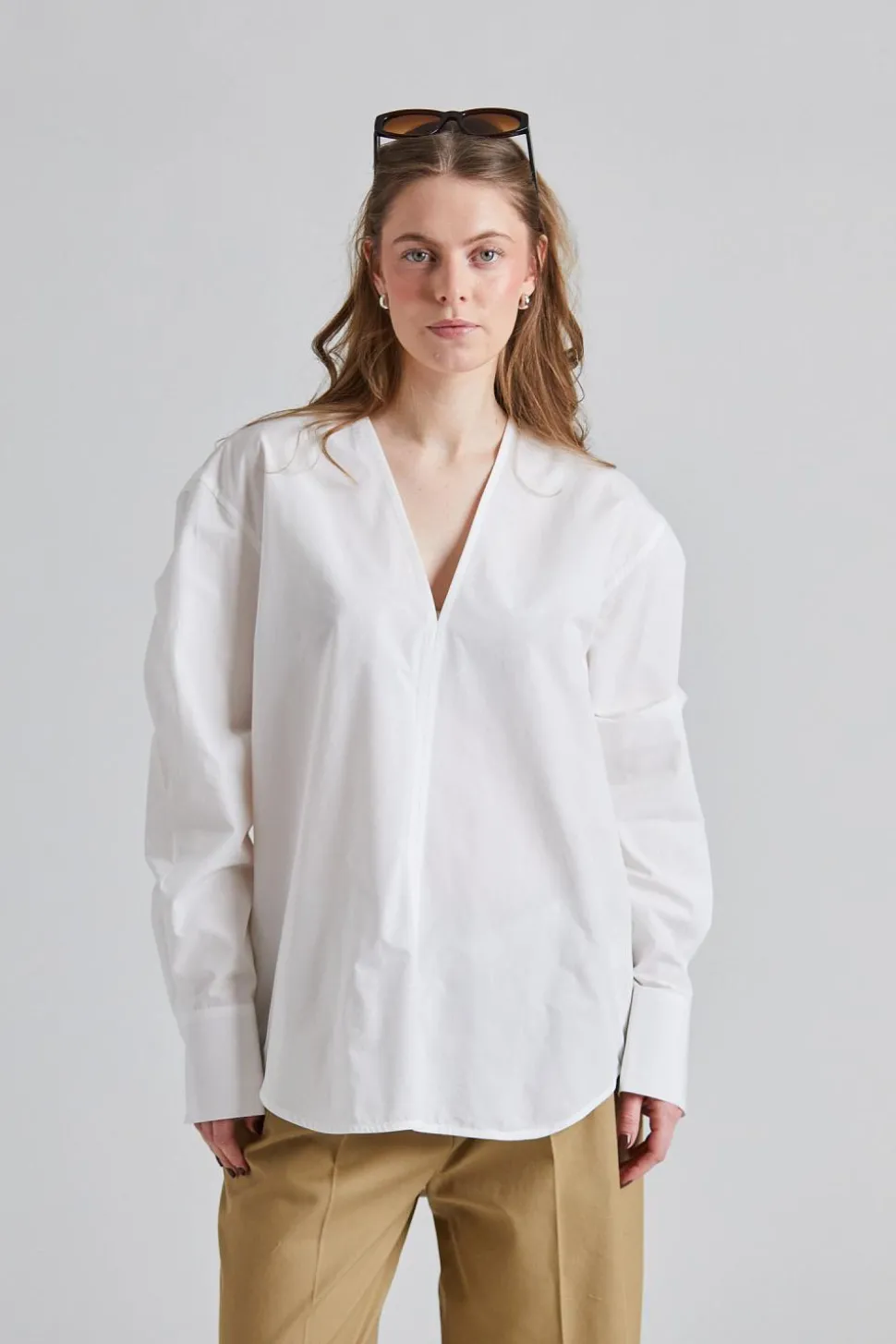 V-Neck Shirt White