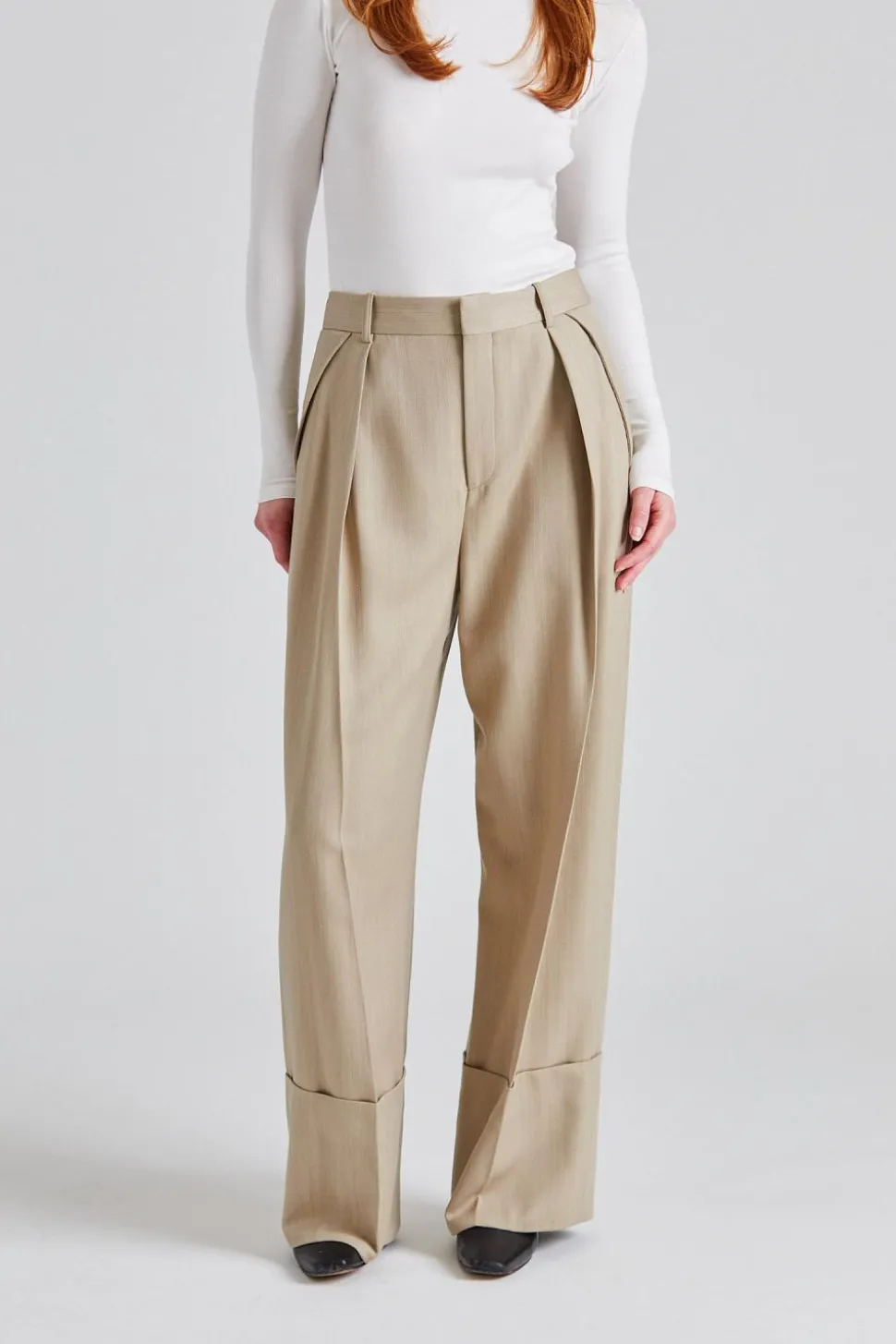 Wide Leg Turn Up Trouser Almond