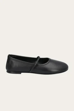 Winter Balla Flat Black