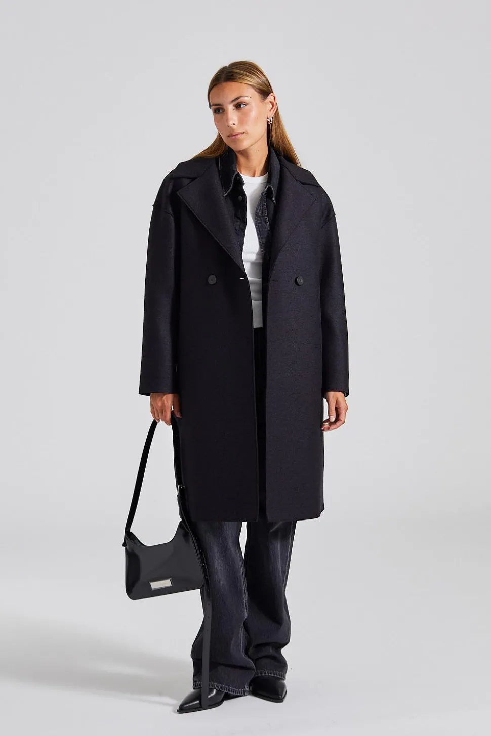 Women Dropped Shoulder D.B. Coat Pressed Wool Black